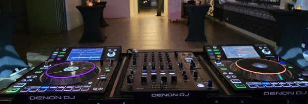 Hoe vindt ik een allround DJ, Two Discjockeys