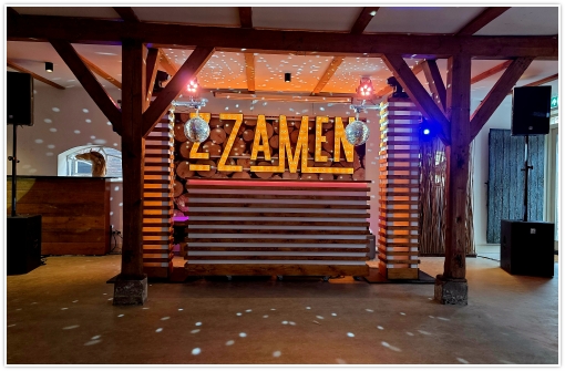 Trouwen bij Zzamen in Zoetermeer, Two Discjockeys