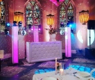 Bruiloft DJ, Chesterfield DJ Booth, Klooster Bethlehem in Haren, Two Discjockeys Drive in Shows